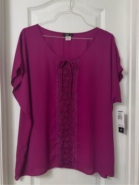 ING Women’s Scoop Neck Short Sleeve Lace Detail Cap Sleeve Fuchsia Blouse 2X